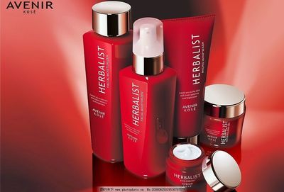 矢量逼真化妆品图片在通讯设备中的应用